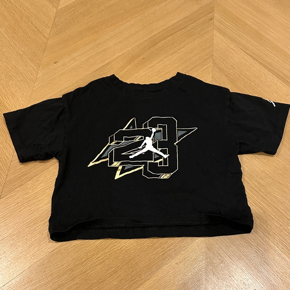 Girls Nike Black Graphic T-Shirt